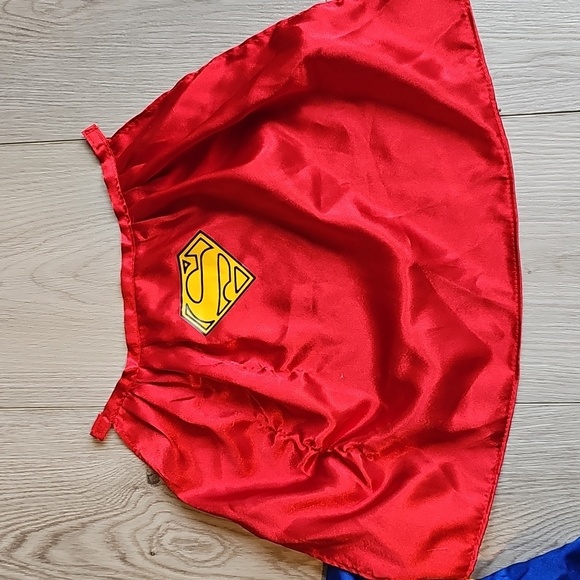 Build A Bear Superman Costume With Red Cape - Picture 9 of 10
